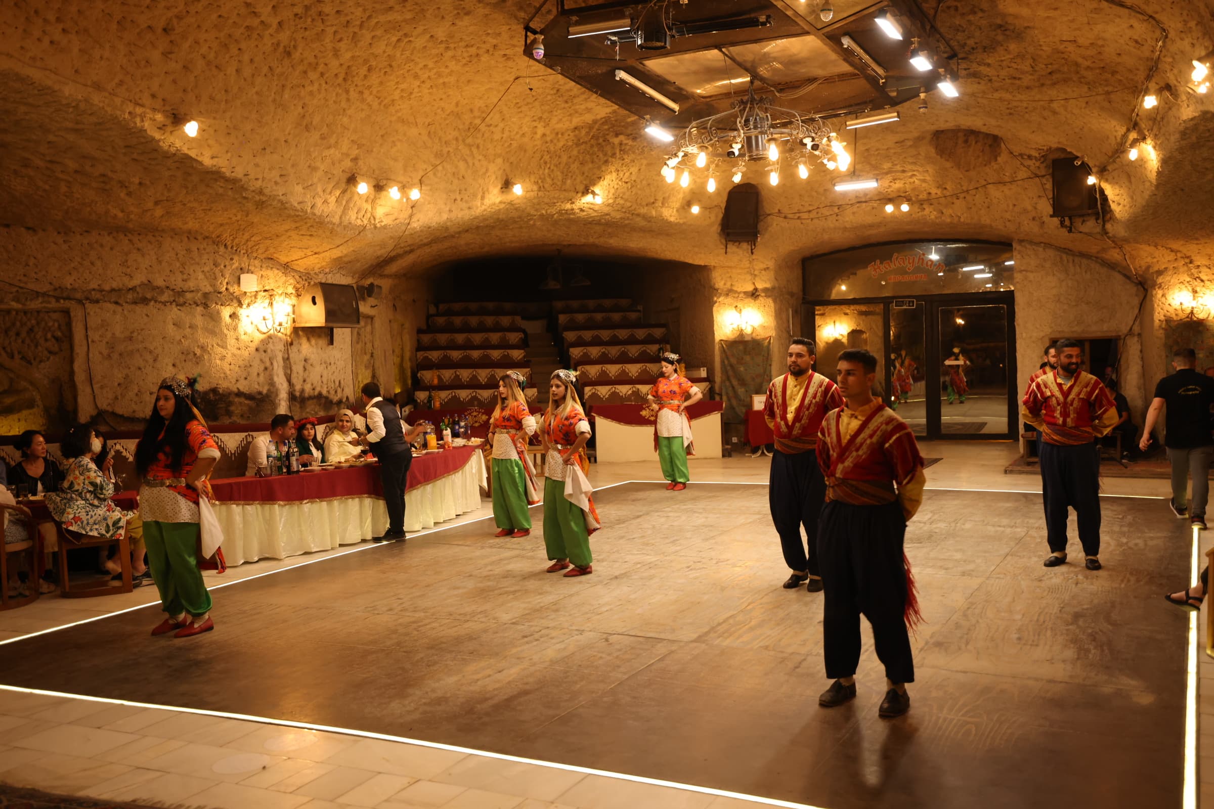 Kapadokya Türk Gecesi - Görsel 2