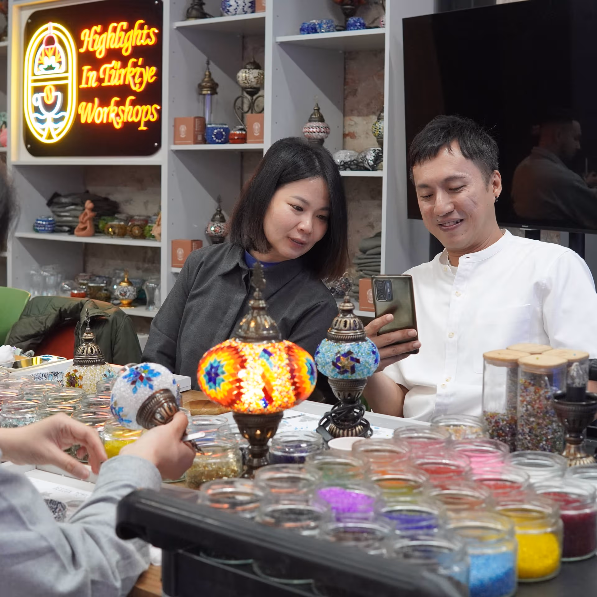 Kapadokya Mozaik Lamba Atölyesi – Peri Bacalarından İlham Alan Kendi Lambanı Yarat - Görsel 6