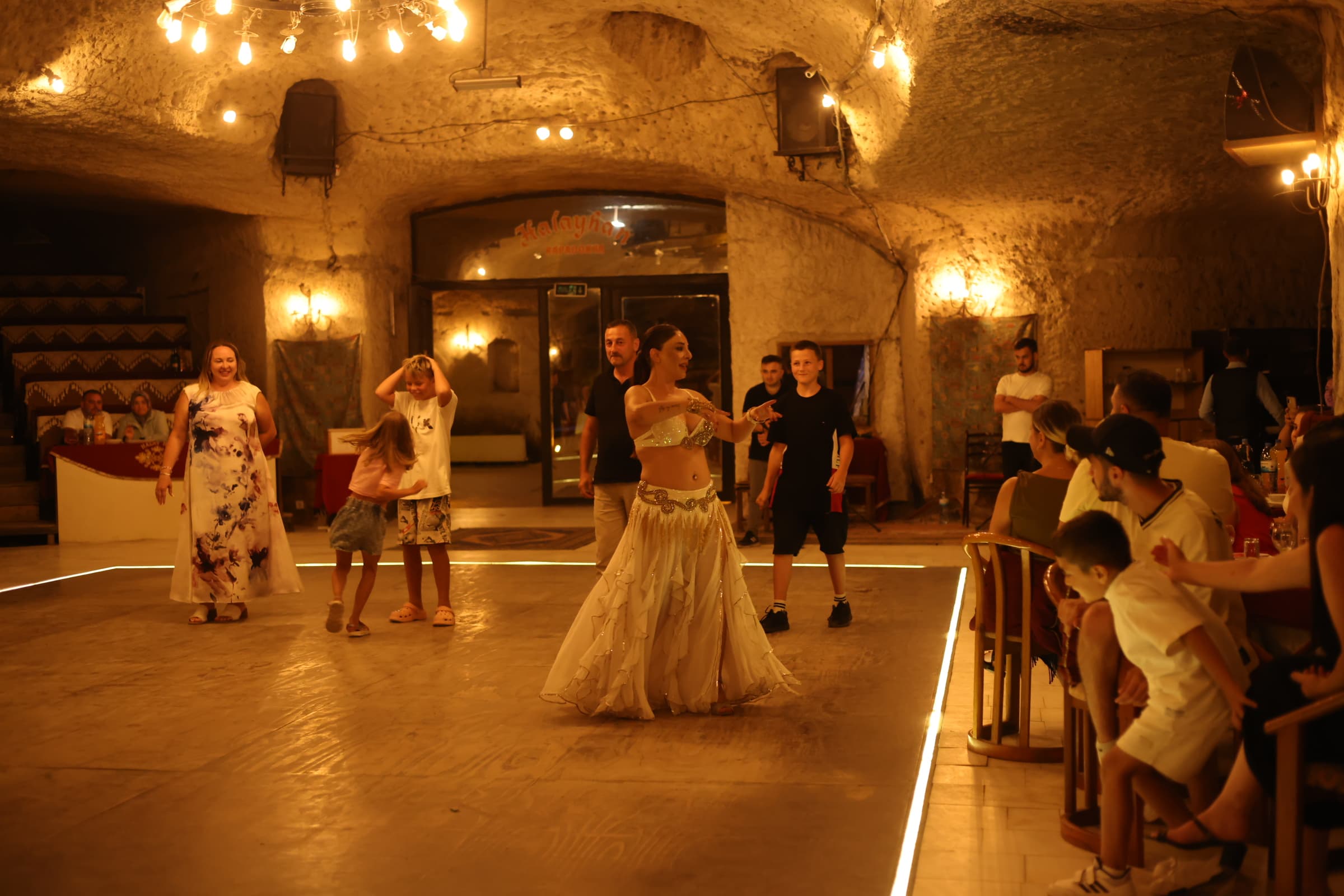 Kapadokya Türk Gecesi - Görsel 11